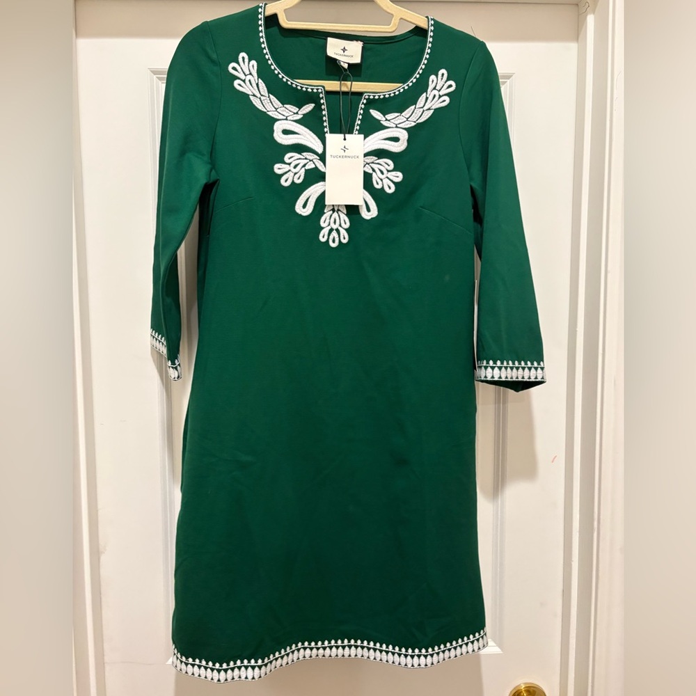 NWT Tuckernuck Forest Green Stretch Double Knit Dress, Size S.